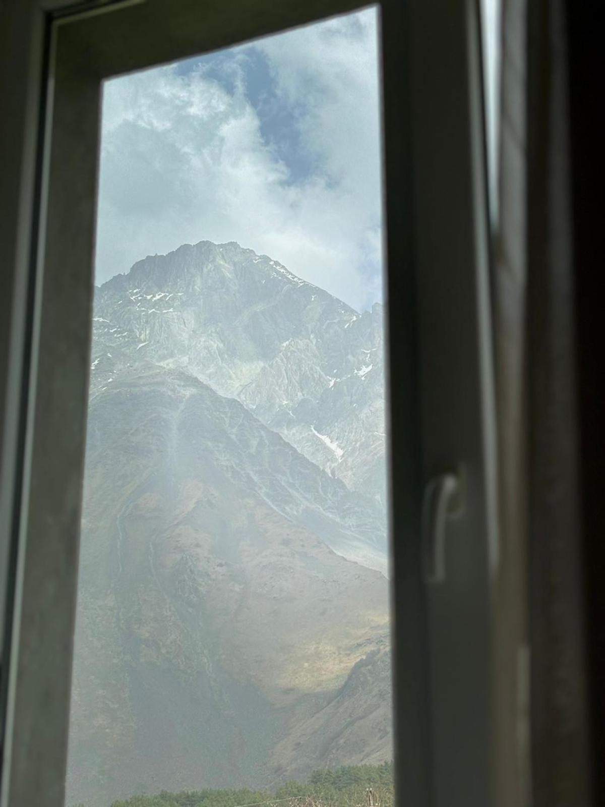 Geo Inn Kazbegi Exterior foto